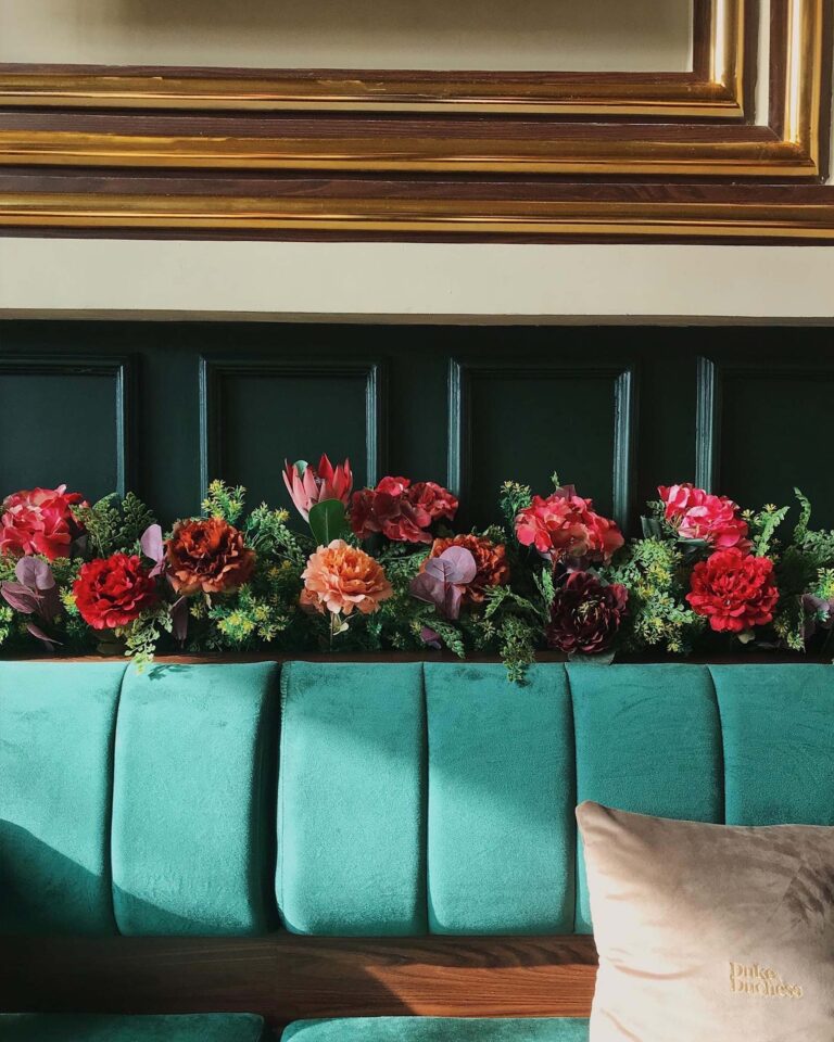 Kontraktor.interior -cafe-duke and duchess 6