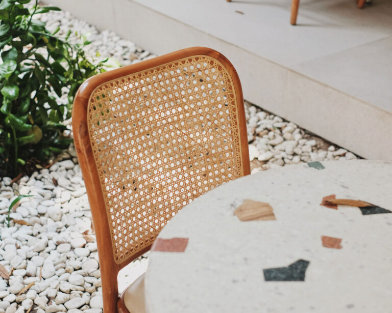 Kontraktor.interior-cafe-rave coffee and kitchen 6